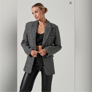 ASTR the Label Pauline Herringbone Blazer NWT Size S, Size Small Black and White